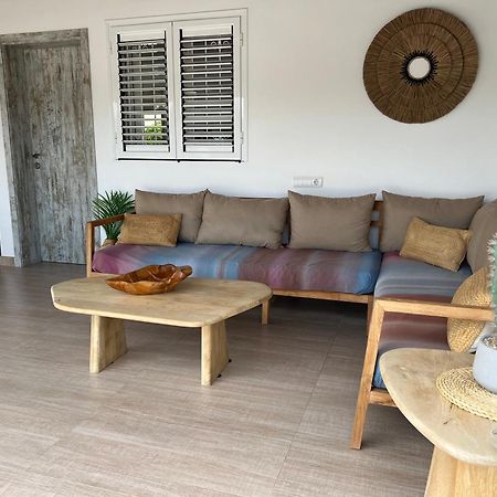Villa Can Raes San Rafael De Sa Creu Bagian luar foto