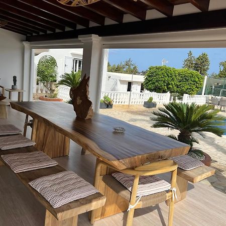 Villa Can Raes San Rafael De Sa Creu Bagian luar foto