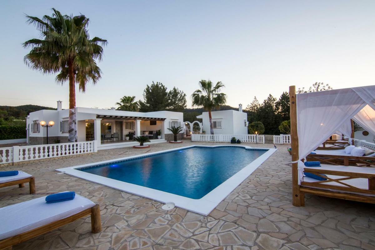 Villa Can Raes San Rafael De Sa Creu Bagian luar foto