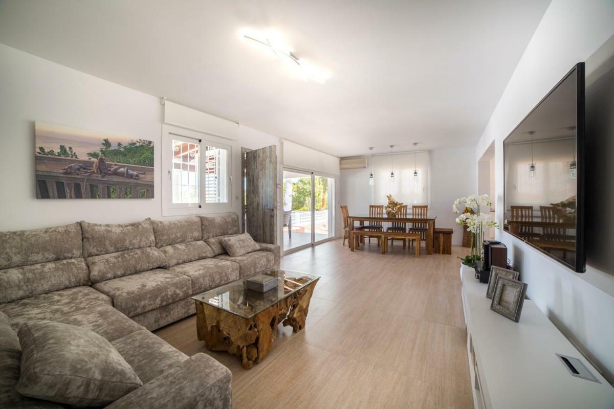 Villa Can Raes San Rafael De Sa Creu Bagian luar foto