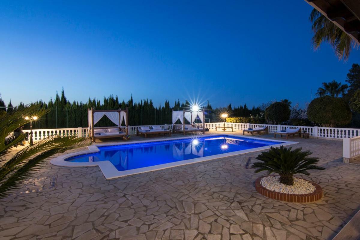 Villa Can Raes San Rafael De Sa Creu Bagian luar foto
